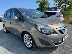 Braun Gebraucht 2013 Opel Meriva Innovation Van / Kleinbus | 6.900 € (Fairer Preis)