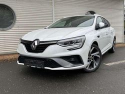 Perlmuttweiß (metallic) Gebraucht 2021 Renault Mégane GrandTour Bose Edition Kombi | 15.790 € (Guter Preis)