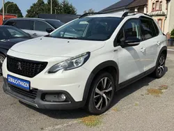 Blanc nacre Gebraucht 2017 Peugeot 2008 Allure GT-Line SUV | 9.999 € (Fairer Preis)