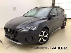 Obsidianschwarz metallic Gebraucht 2025 Ford Focus Active X Kombi | 27.680 € (Guter Preis)