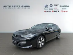 Schwarz Gebraucht 2024 VW Passat IQ Drive Kombi | 30.440 € (Etwas zu teuer)