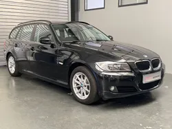 Schwarz Gebraucht 2011 BMW 318 Comfort Edition Kombi | 4.250 € (Guter Preis)