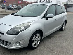 Grau Gebraucht 2010 Renault Grand Scénic III Dynamique Van / Kleinbus | 2.999 € (Fairer Preis)