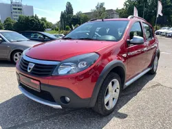 Rot Gebraucht 2011 Dacia Sandero Stepway Kleinwagen | 3.999 € (Fairer Preis)