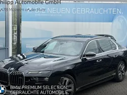 Carbonschwarz Gebraucht 2023 BMW M760e M Sport Limousine | 108.880 € (Superpreis)