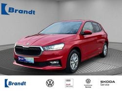 Velvetrot metallic (metallic) Gebraucht 2024 Skoda Fabia Selection Kleinwagen | 18.490 € (Fairer Preis)