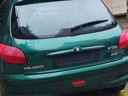 Grün Gebraucht 2003 Peugeot 206 Kleinwagen | 700 € (Guter Preis)