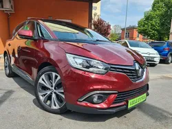 Rot Gebraucht 2017 Renault Scénic IV Intens Van / Kleinbus | 12.950 € (Fairer Preis)