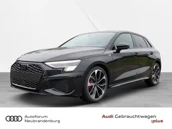 Mythosschwarz metallic Gebraucht 2024 Audi A3 S-Line | 41.589 €
