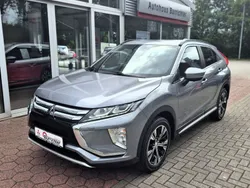 Grau Gebraucht 2020 Mitsubishi Eclipse Cross Diamant Edition SUV | 17.980 € (Etwas zu teuer)