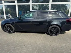 Schwarz Gebraucht 2013 Opel Insignia Business Kombi | 7.750 € (Fairer Preis)
