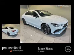 Grau Gebraucht 2025 Mercedes CLA200 AMG Limousine | 43.900 €