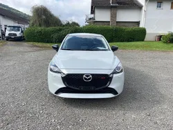 Ceramic white metallic Neu 2024 Mazda 2 Homura-Line Kleinwagen | 20.810 € (Fairer Preis)