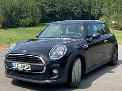 Schwarz Gebraucht 2019 Mini ONE Kleinwagen | 12.990 € (Fairer Preis)