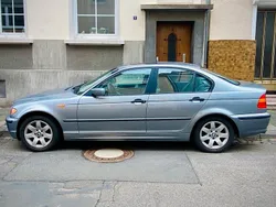 Grau Gebraucht 2004 BMW 318 Limousine | 1.350 € (Guter Preis)