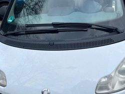 Weiß Gebraucht 2010 Smart ForTwo Coupé Kleinwagen | 3.500 €