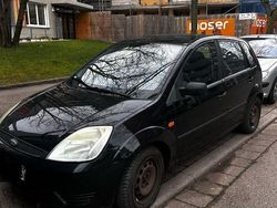 Schwarz Gebraucht 2005 Ford Fiesta Ambiente Limousine | 950 € (Guter Preis)