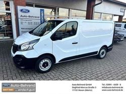 Weiß Gebraucht 2019 Renault Trafic Komfort Van / Kleinbus | 15.900 € (Fairer Preis)