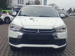Andenweiss (s) Gebraucht 2018 Mitsubishi ASX Basis SUV | 10.590 € (Guter Preis)