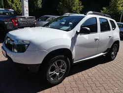 Weiß Gebraucht 2011 Dacia Duster SUV | 9.990 € (Teuer)