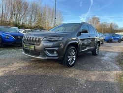 Grau Gebraucht 2018 Jeep Cherokee Overland SUV | 18.490 € (Etwas zu teuer)