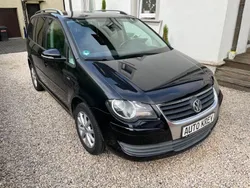 Schwarz Gebraucht 2010 VW Touran Freestyle Van / Kleinbus | 4.850 € (Guter Preis)