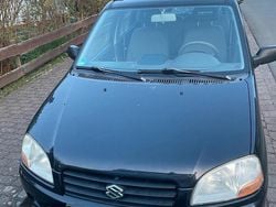 Schwarz Gebraucht 2002 Suzuki Ignis Kleinwagen | 750 € (Guter Preis)