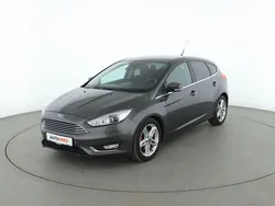 Grau Gebraucht 2015 Ford Focus Titanium Limousine | 11.300 € (Guter Preis)