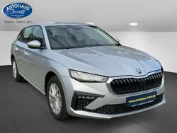 Brilliantsilber metallic Neu 2025 Skoda Scala Selection Kleinwagen | 23.990 € (Guter Preis)