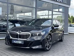 Schwarz Gebraucht 2024 BMW 520 Performance Limousine | 53.900 € (Fairer Preis)