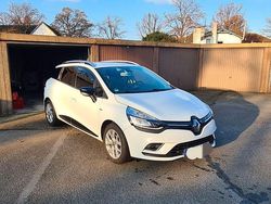 Weiß Gebraucht 2019 Renault Clio IV LIMITED Limousine | 7.990 € (Guter Preis)