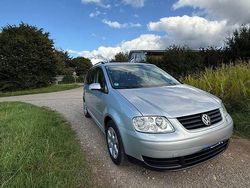 Silber Gebraucht 2006 VW Touran Van / Kleinbus | 4.500 € (Etwas zu teuer)