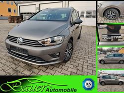 Grau Gebraucht 2016 VW Golf Sportsvan Allstar Van / Kleinbus | 7.790 € (Fairer Preis)