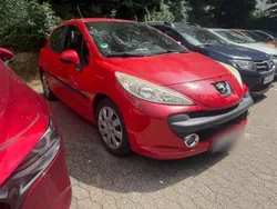 Rot Gebraucht 2009 Peugeot 207 Kleinwagen | 1.850 € (Fairer Preis)
