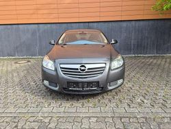 Grau Gebraucht 2009 Opel Insignia Edition Limousine | 5.699 € (Fairer Preis)