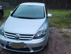 Silber Gebraucht 2005 VW Golf Plus Comfortline Van / Kleinbus | 2.800 € (Fairer Preis)