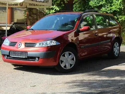 Rot Gebraucht 2005 Renault Mégane GrandTour Avantage Kombi | 1.999 € (Fairer Preis)
