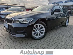 Schwarz Gebraucht 2021 BMW 318 Sport Line Kombi | 19.990 € (Guter Preis)