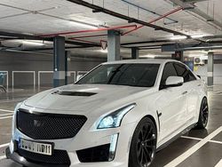 Weiß Gebraucht 2017 Cadillac CTS Limousine | 59.500 €