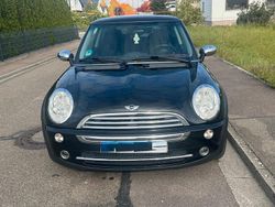 Schwarz Gebraucht 2003 Mini ONE Kleinwagen | 3.300 € (Fairer Preis)