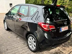 Schwarz Gebraucht 2015 Opel Meriva Edition Van / Kleinbus | 4.799 € (Fairer Preis)