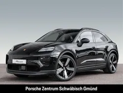 Tiefschwarzmetallic Gebraucht 2024 Porsche Macan SUV | 88.880 € (Fairer Preis)