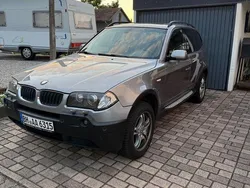Schwarz Gebraucht 2004 BMW X3 SUV | 5.900 € (Etwas zu teuer)