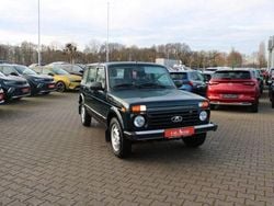 Grün Gebraucht 2020 Lada niva SUV | 16.930 € (Teuer)