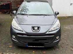Grau Gebraucht 2010 Peugeot 207 Kleinwagen | 1.050 € (Superpreis)