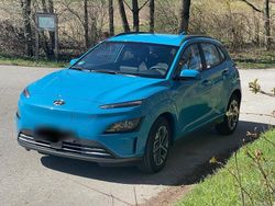 Blau Gebraucht 2022 Hyundai Kona SUV | 26.500 € (Teuer)