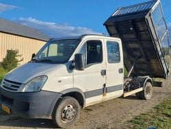 Weiß Gebraucht 2008 Iveco Daily Van | 7.400 € (Etwas zu teuer)