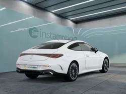 Weiß Gebraucht 2024 Mercedes CLE200 AMG Coupé | 57.397 € (Teuer)