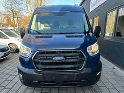 Blau Gebraucht 2021 Ford Transit Trend Van / Kleinbus | 18.750 € (Superpreis)