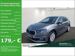 Grau Gebraucht 2022 Skoda Fabia Ambition Limousine | 16.999 € (Guter Preis)